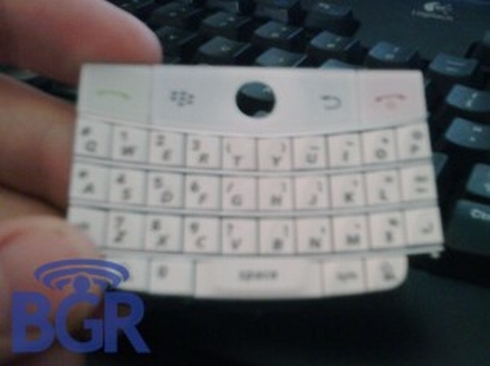 blackberry-bold-white-300x224