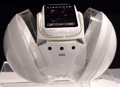 Polaris_concept_phone_robot_2