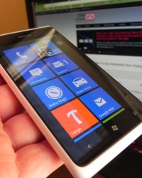 07_Nokia-Lumia-900-reviewgsmdome-com