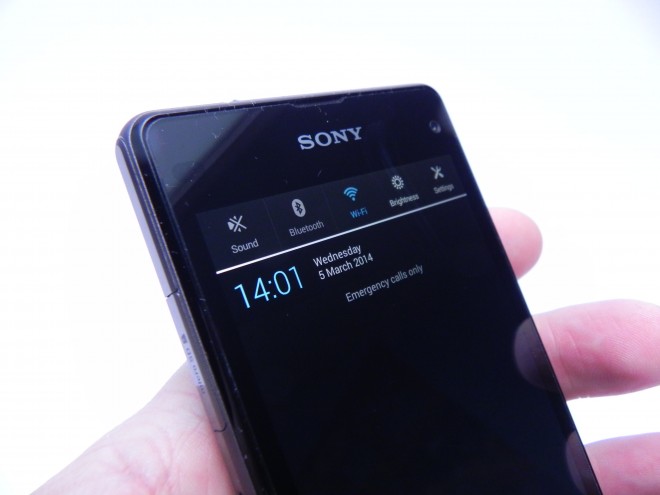 Sony-Xperia-Z1-Compact-review-GSMDome-com_15
