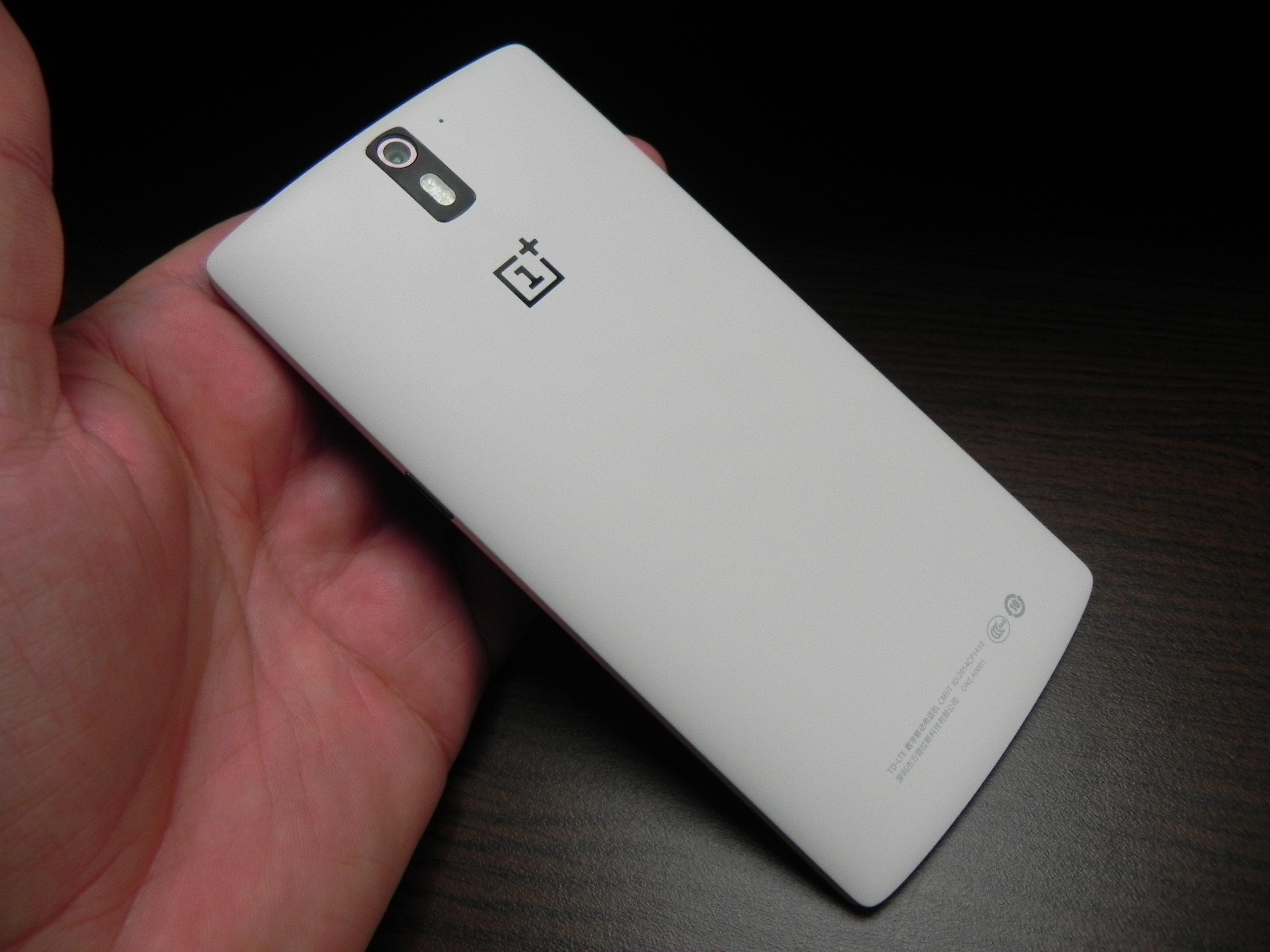 OnePlus One Review: Phone of the Year 2014 Right Here, Good Acoustics ...