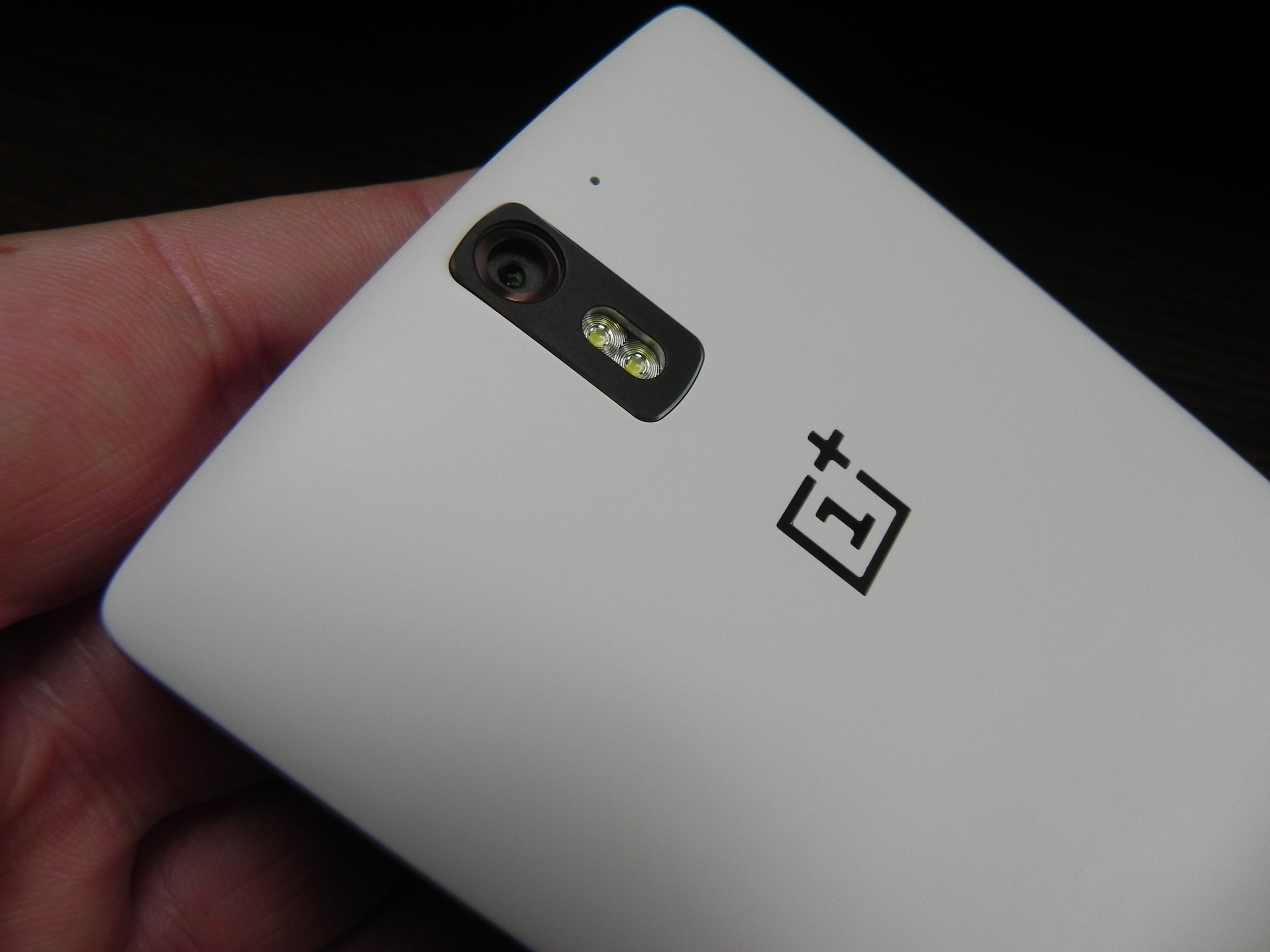 OnePlus One Review: Phone of the Year 2014 Right Here, Good Acoustics ...