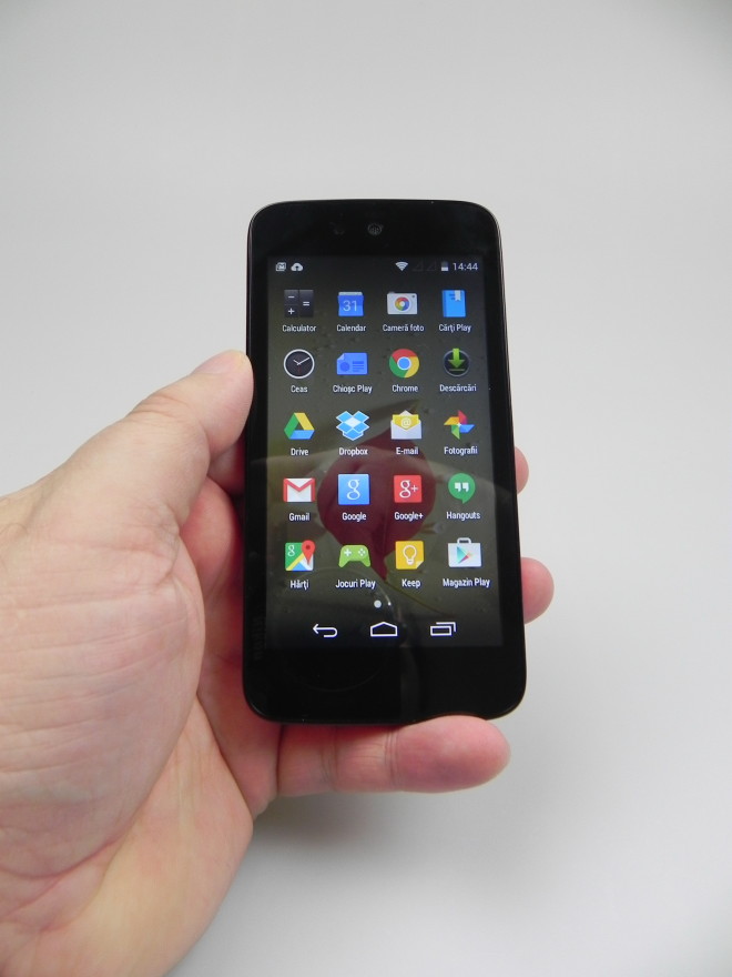 Karbonn-Sparkle-V-review_015