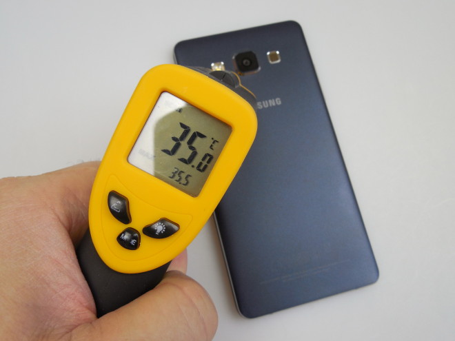 Samsung Galaxy A5 Review: Slim and Elegant Metal Design, With Good Battery and Surprisingly Good
