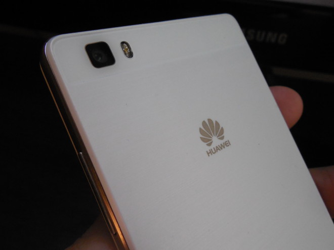 Huawei-P8-Lite_051