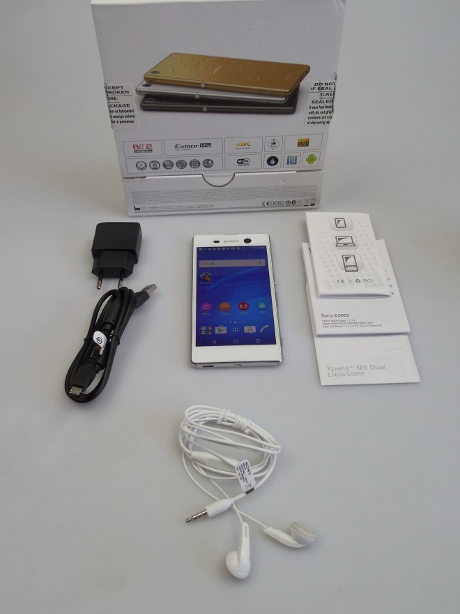 Sony-Xperia-M5_066