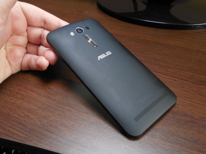 Asus-Zenfone-2-Laser_013