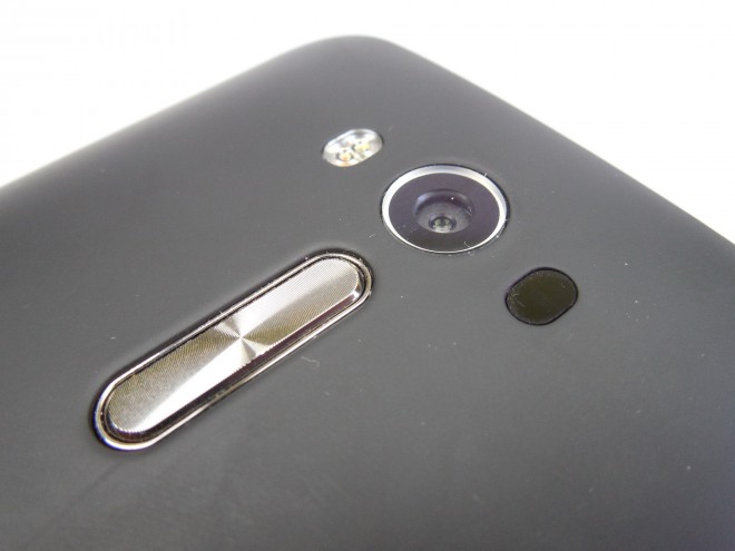 Asus-Zenfone-2-Laser_037