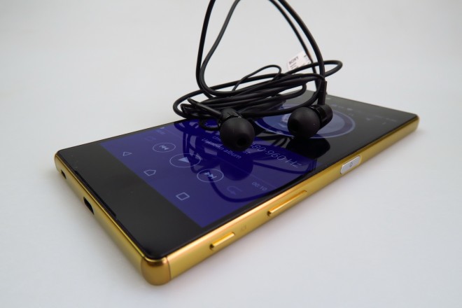 Sony-Xperia-Z5-Premium_154