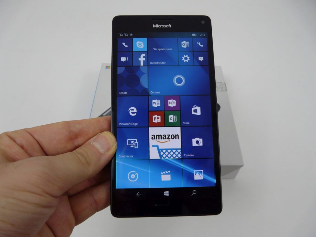 Microsoft Lumia 950 XL Unboxing/ Display Dock Unboxing Potential