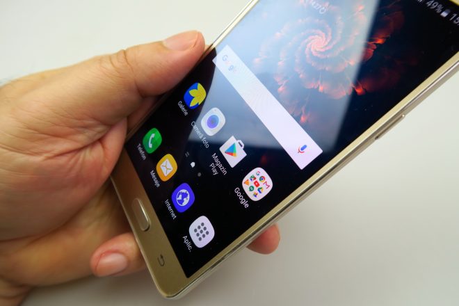 Samsung-Galaxy-J5-(2016)_095