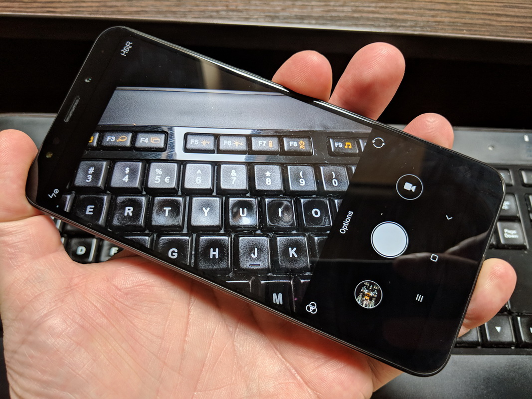 Xiaomi Redmi 5 Plus Review: Fantastic Battery and Imersive Screen Make