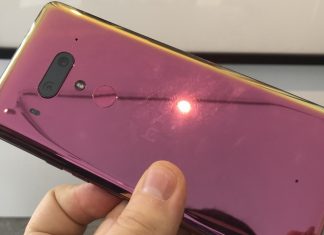 HTC U12+ Pre-Review: Beautiful Flame Red, No Physical Buttons and 4 Cameras to Boot