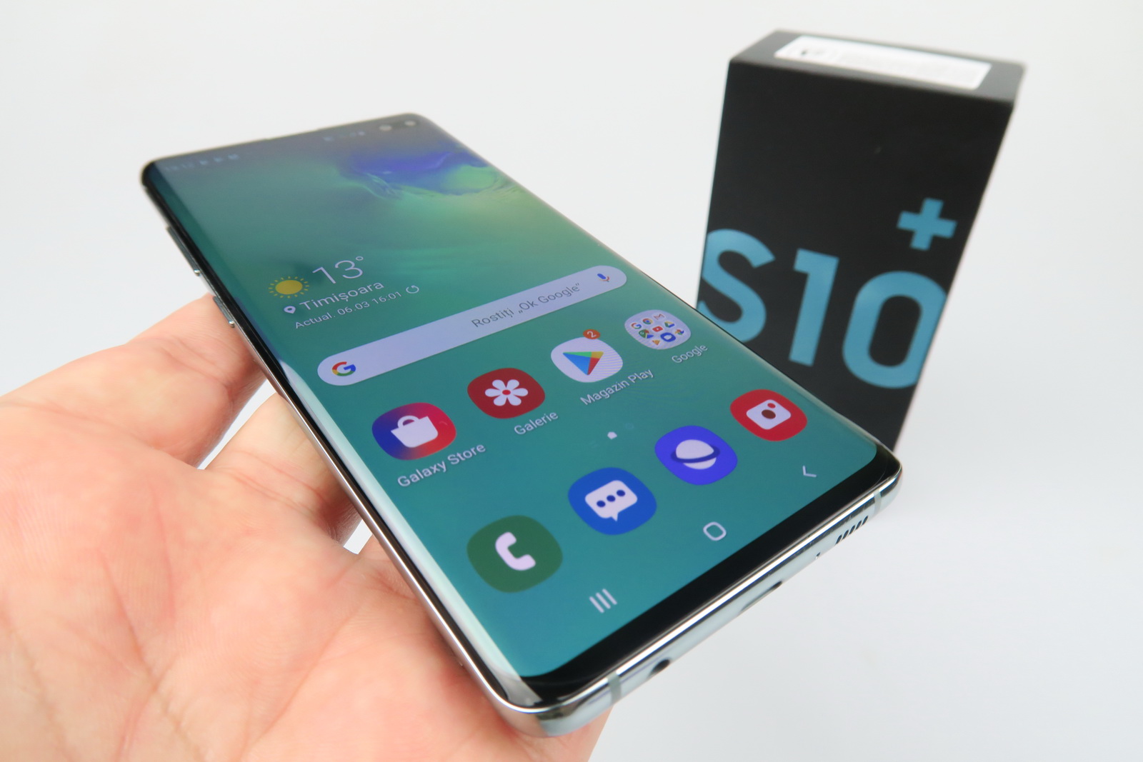 Samsung Galaxy S10 Unboxing 5 Cameras Up To 12 Gb Of Ram And