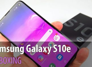 Samsung Galaxy S10e Unboxing: Most Compact Flagship Phone of Latest Years (Video)