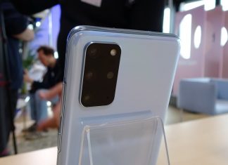 Samsung Galaxy S20+ Hands-On Review: 8K Video, 5G, 120 Hz Screen in a Bigger Package, Manageable Still