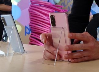 Samsung Galaxy S20 Hands-on Review: Smallest 120 Hz Screen Phone, Beast of a CPU Inside