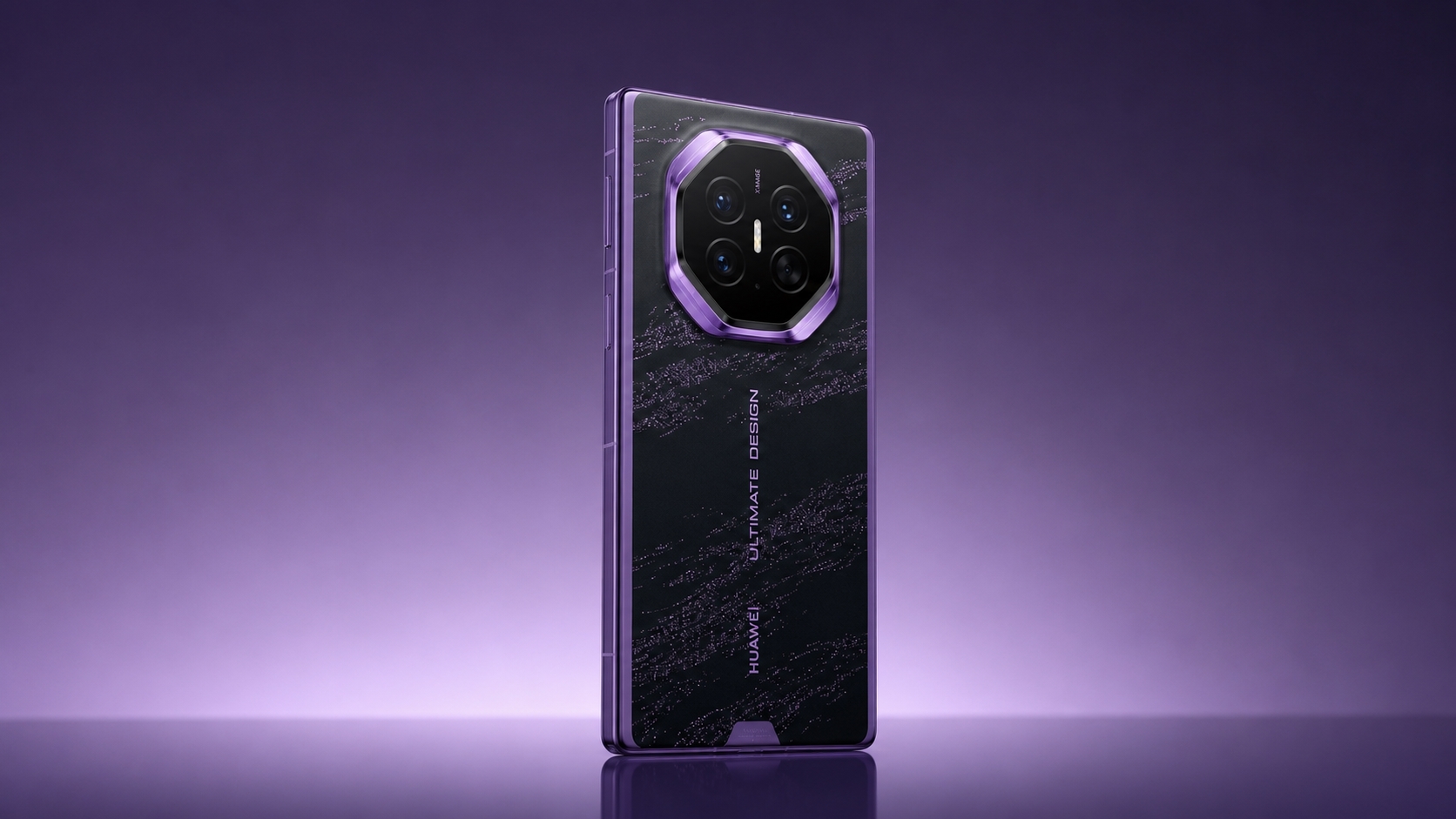 429373 HUAWEI Mate XT 2 promotional render