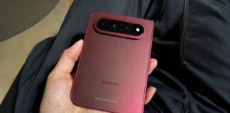 Xiaomi 18 Fold Leak Points to 6,000mAh Battery and 50W Wireless Charging