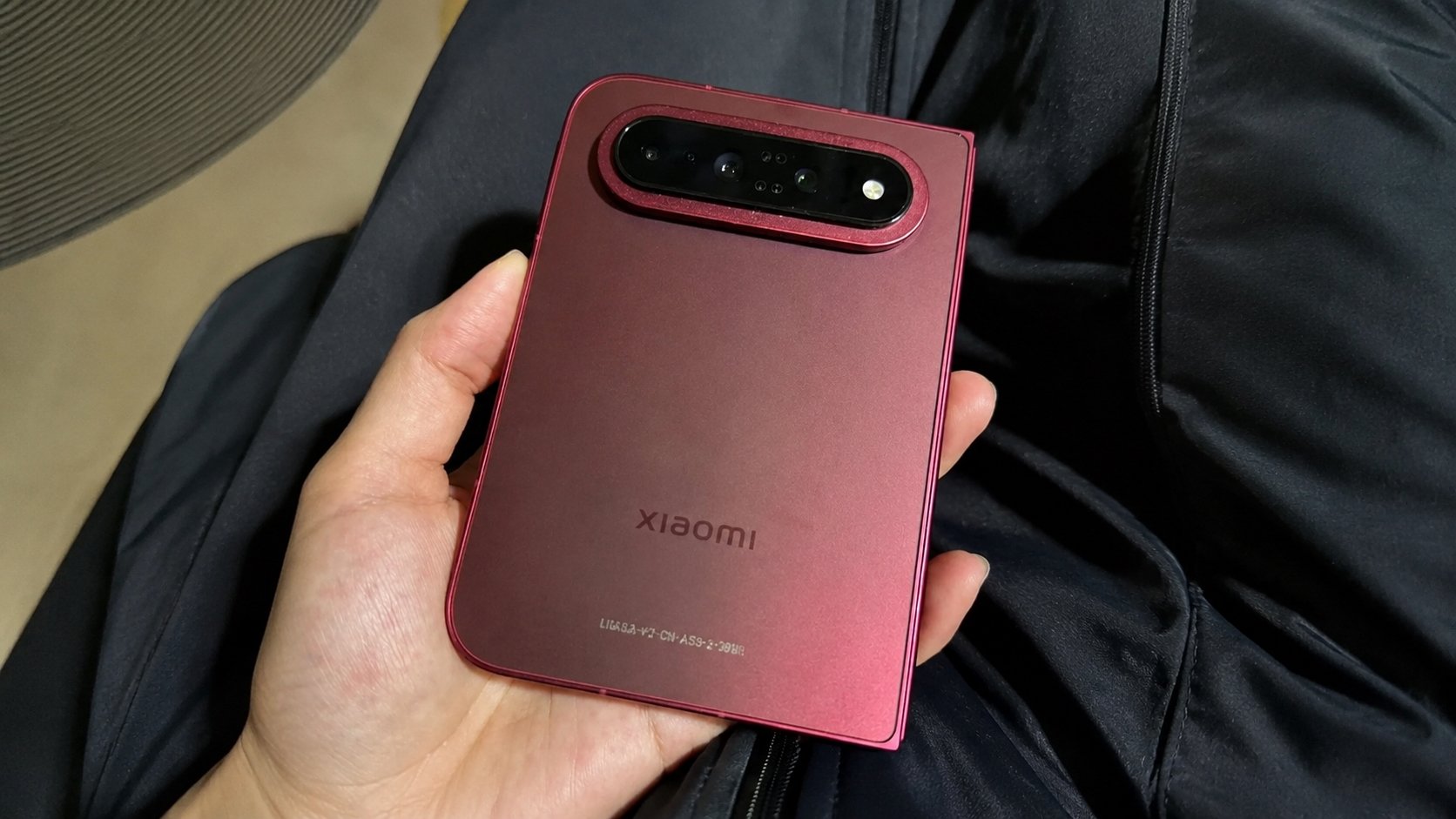 429384 Xiaomi 18 Fold Leak Points to 6,000mAh Battery and 50W Wireless Charging