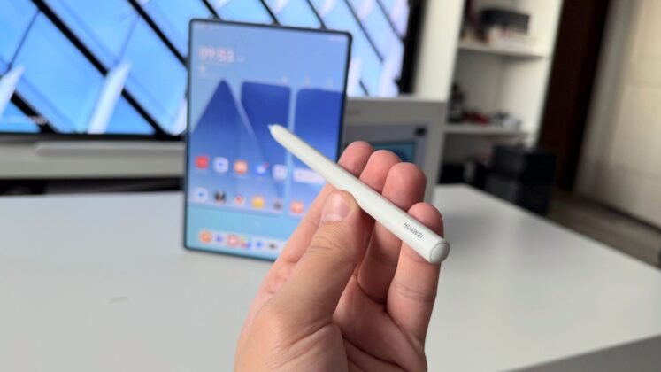 Huawei MatePad Air 2026 Brings a PaperMatte OLED Screen to the Series