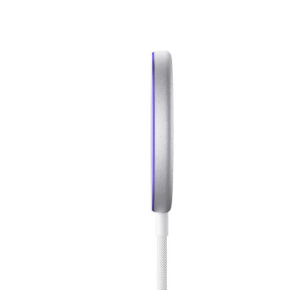 Motorola moto snap wireless charger stand detail