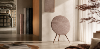 Bang & Olufsen Beosound A9 speaker in Sienna Brown with a Woolscape Mineral Red front cover