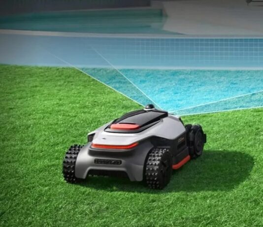 Dreame A3 AWD Pro robotic lawn mower