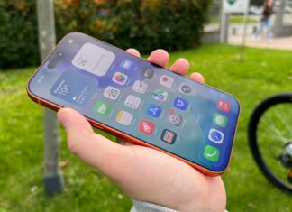 Vodafone Egypt Listing Puts Purported iPhone Ultra Price at EGP 155,750 Smartphone shown in hand