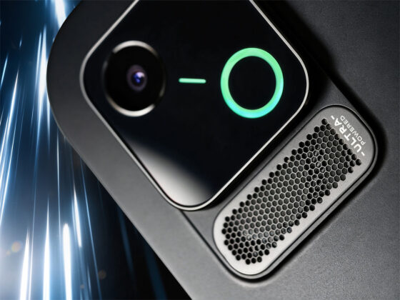 iQOO Pad Ultra tablet and gaming accessory