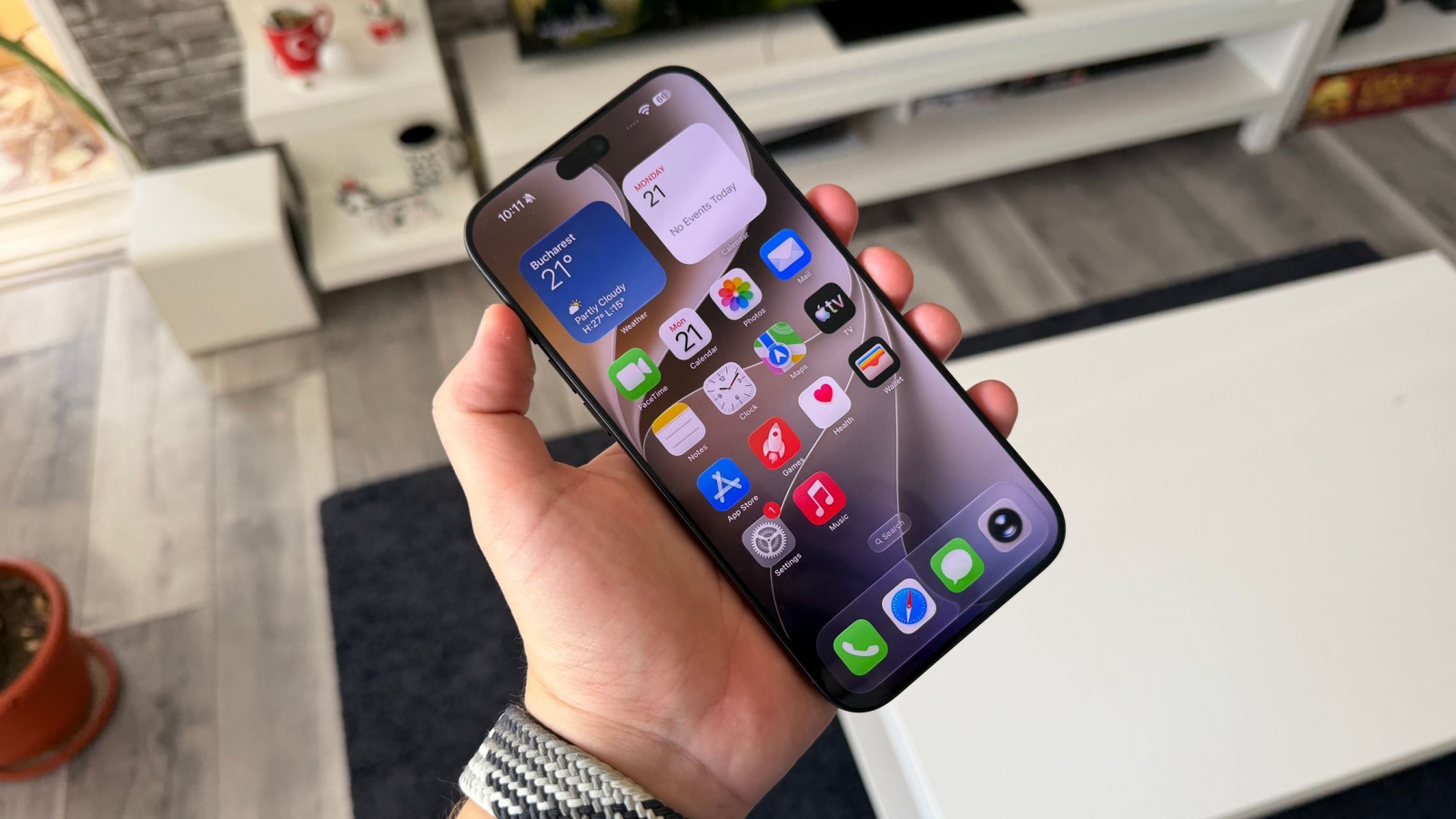 apple-ios-27-0-1-iphone-18-pro-cover-a97121-001 Apple iOS 27.0.1 software update