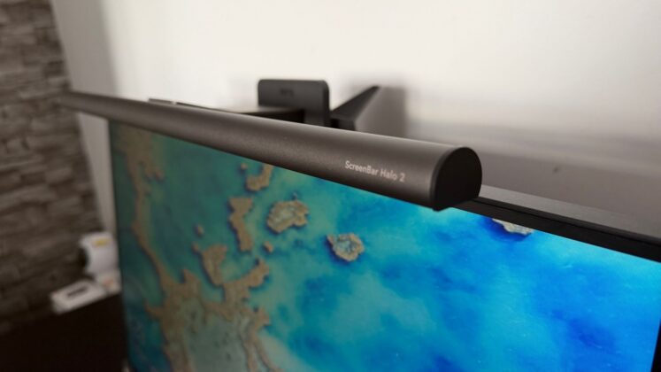 BenQ ScreenBar Halo 2 Review: Dual-Sided Monitor Light Adds Adjustable Task and Bias Lighting