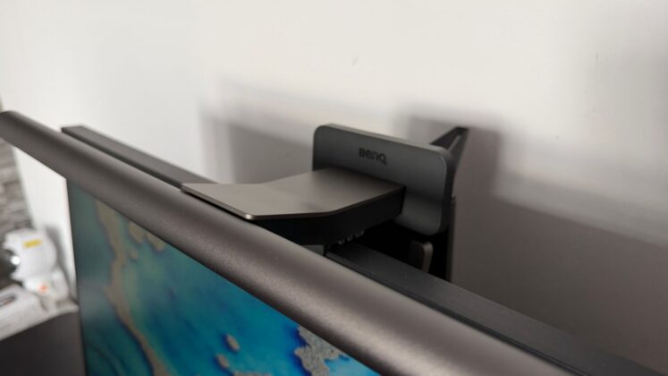 BenQ ScreenBar Halo 2 Review: Dual-Sided Monitor Light Adds Adjustable Task and Bias Lighting
