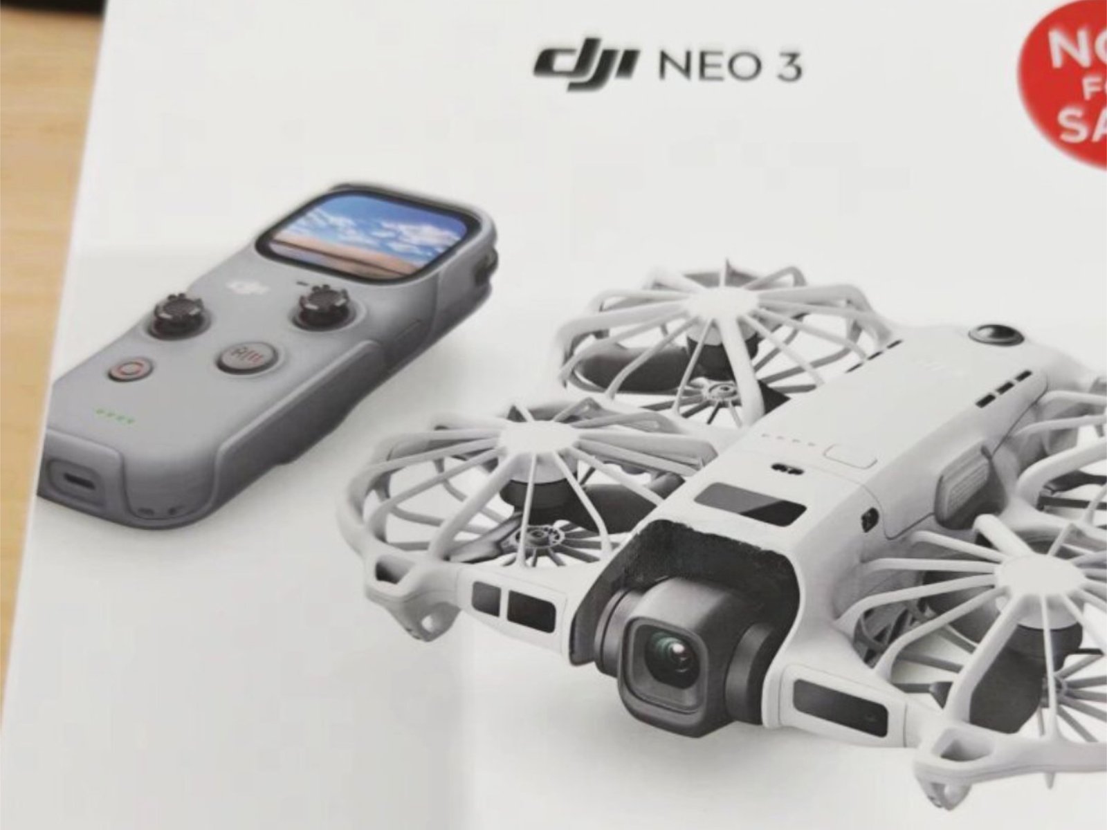 dji-dji-neo-3-dji-neo-2-cover-a96745-001 Purported DJI Neo 3 retail packaging shown in a leaked image