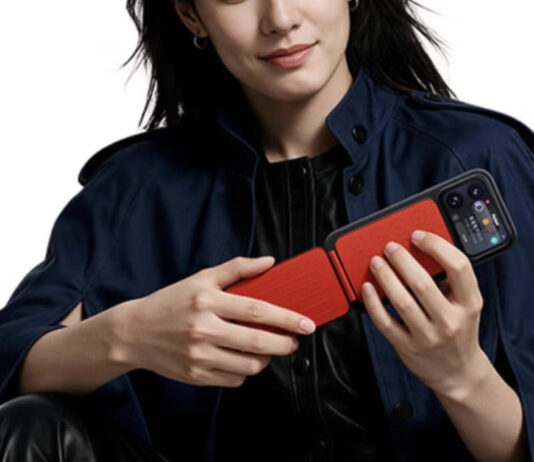 Xiaomi Pocket Guitar magnetic accessory attached to a Xiaomi smartphone