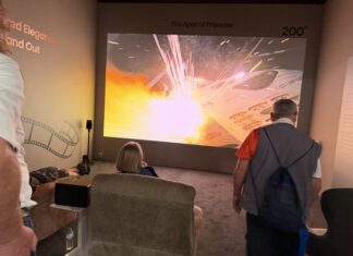 Hisense XR10 RGB Laser Projector Targets 300-Inch Home Cinema Screens Hisense XR10 RGB laser projector