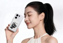HONOR Life S3 Packs a 3.68-Inch E-Ink Reader Into a 61g Phone Companion HONOR Life S3 compact E-Ink reader