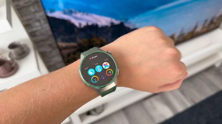 Huawei Watch GT 7 Pro Review: 21-Day Battery Claim Meets New Indoor Ski Tracking