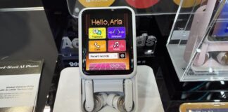 iKKO ActiveBuds AB02 earbuds and connected charging case