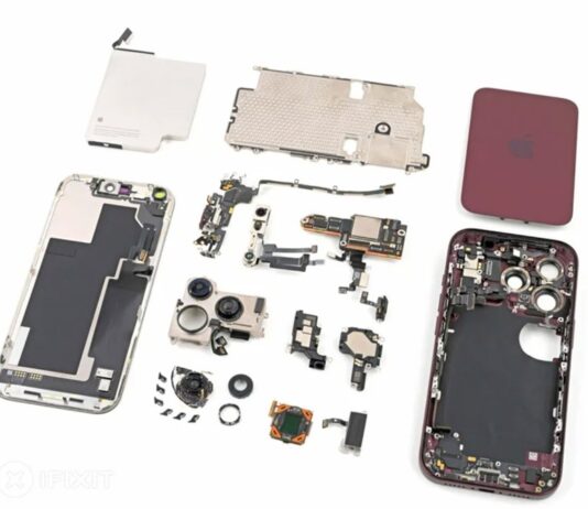 Apple iPhone 18 Pro series handset shown in promotional-style image.