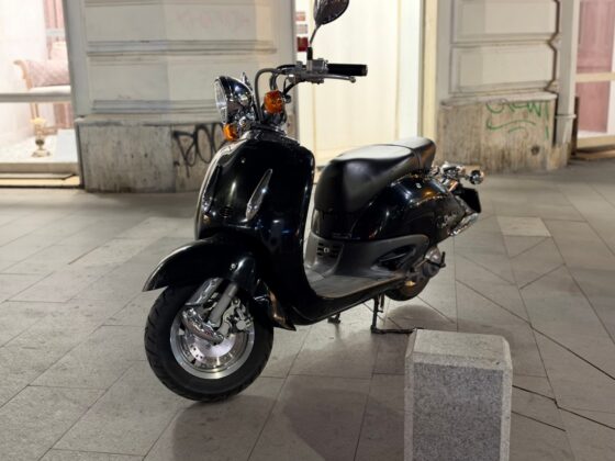 iPhone 18 Pro Max Camera Test: Variable Aperture Adds Physical Depth Control