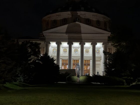 iPhone 18 Pro Max Camera Test: Variable Aperture Adds Physical Depth Control