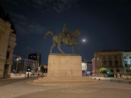iPhone 18 Pro Max Camera Test: Variable Aperture Adds Physical Depth Control