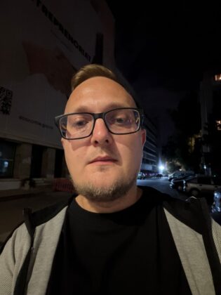 iPhone 18 Pro Max Camera Test: Variable Aperture Adds Physical Depth Control