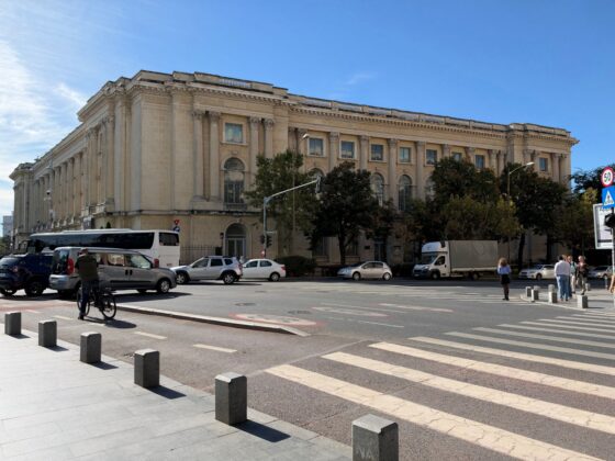 iPhone 18 Pro Max Camera Test: Variable Aperture Adds Physical Depth Control