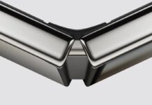 Apple’s iPhone Duo May Face Tight Launch Supply as Hinge Limits Production