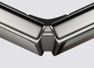 Apple’s iPhone Duo May Face Tight Launch Supply as Hinge Limits Production