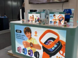 LAGENIO kids smartwatch shown in the product gallery