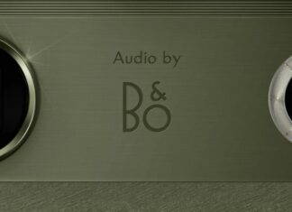 Motorola Switches Flagship Audio Tuning to Bang & Olufsen, Starting With Signature 27 Motorola Signature 27 with the Audio by B&O label beside its rear camera module