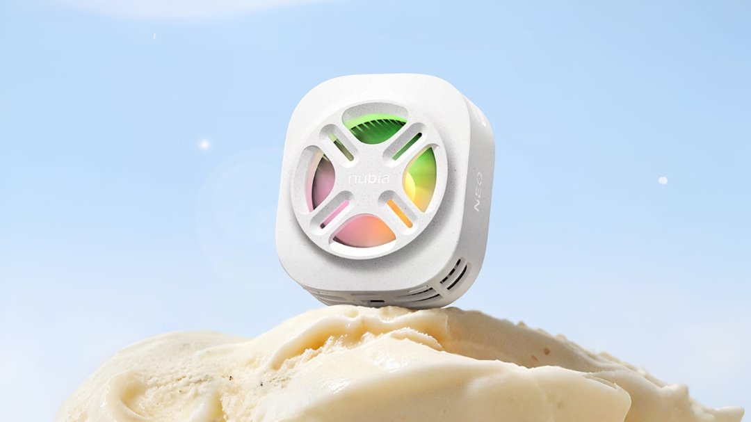 Nubia Ice Cream Cooler magnetic smartphone cooling accessory